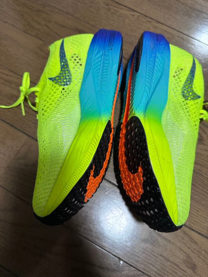 ズームX ヴェイパーフライ ネクスト% 3 25cm ほぼ新品 ウィメ