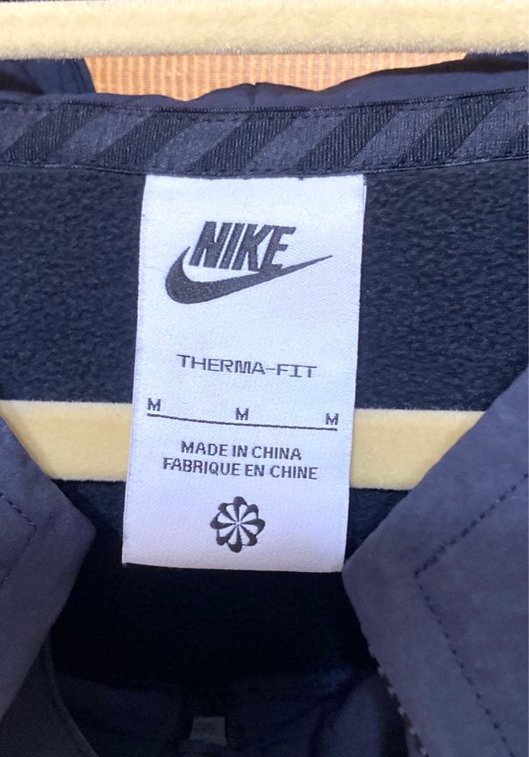 NIKE ナイキ エア ウィンターライズド プルオーバーフーディ Mサイズ