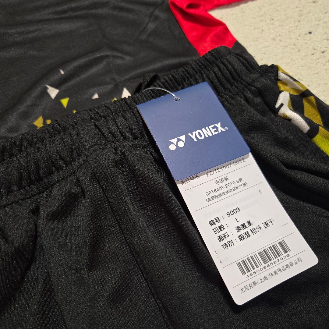 【L】YONEX バドミントン 日本代表 ゲームウェア 上下セット新品