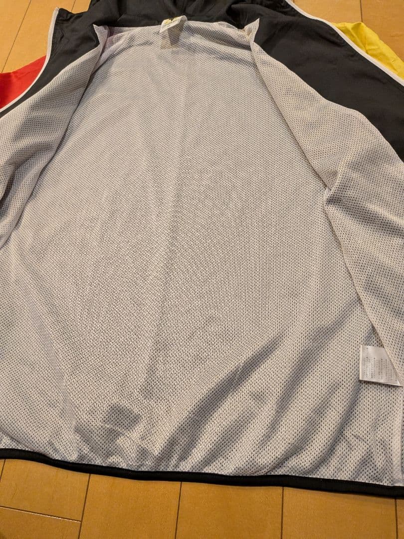 ルースイソンブラ XEBRA Futsal Shizuoka ピステ