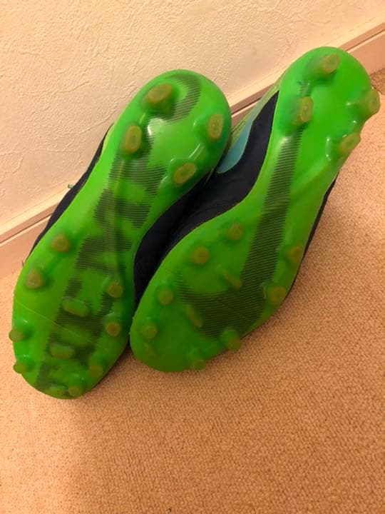 ナイキ サッカースパイク ティエンポ レジェンド FG 27.5