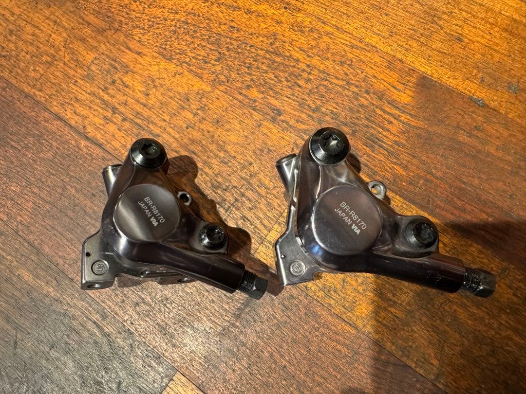 Shimano BR-R8170 ディスクブレーキキャリパー