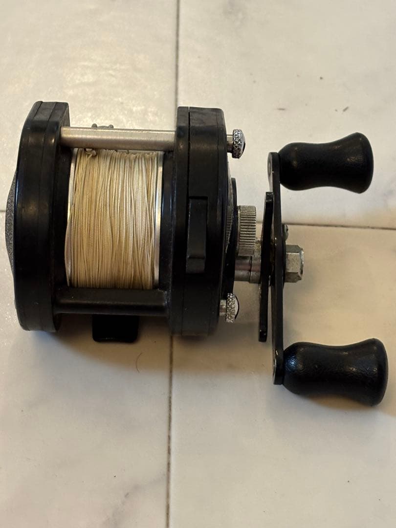 RYOBI AD-6000 ベイトリール