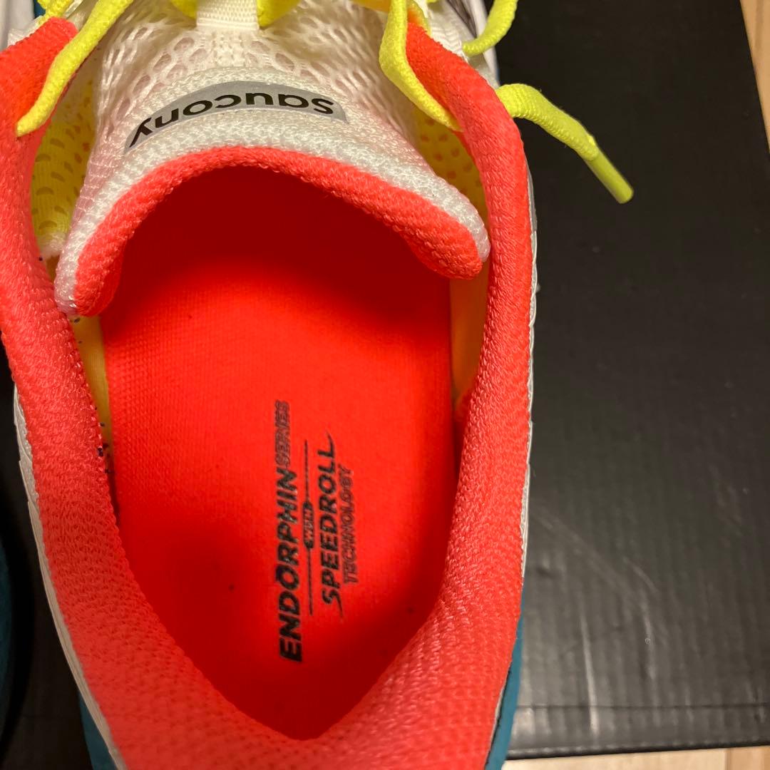 Saucony ランニングシューズ 27cm