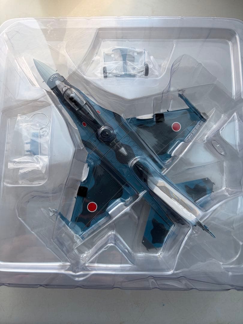 ホビーマスター 航空自衛隊 F 2 A 支援戦闘機　60周年記念塗装1/72