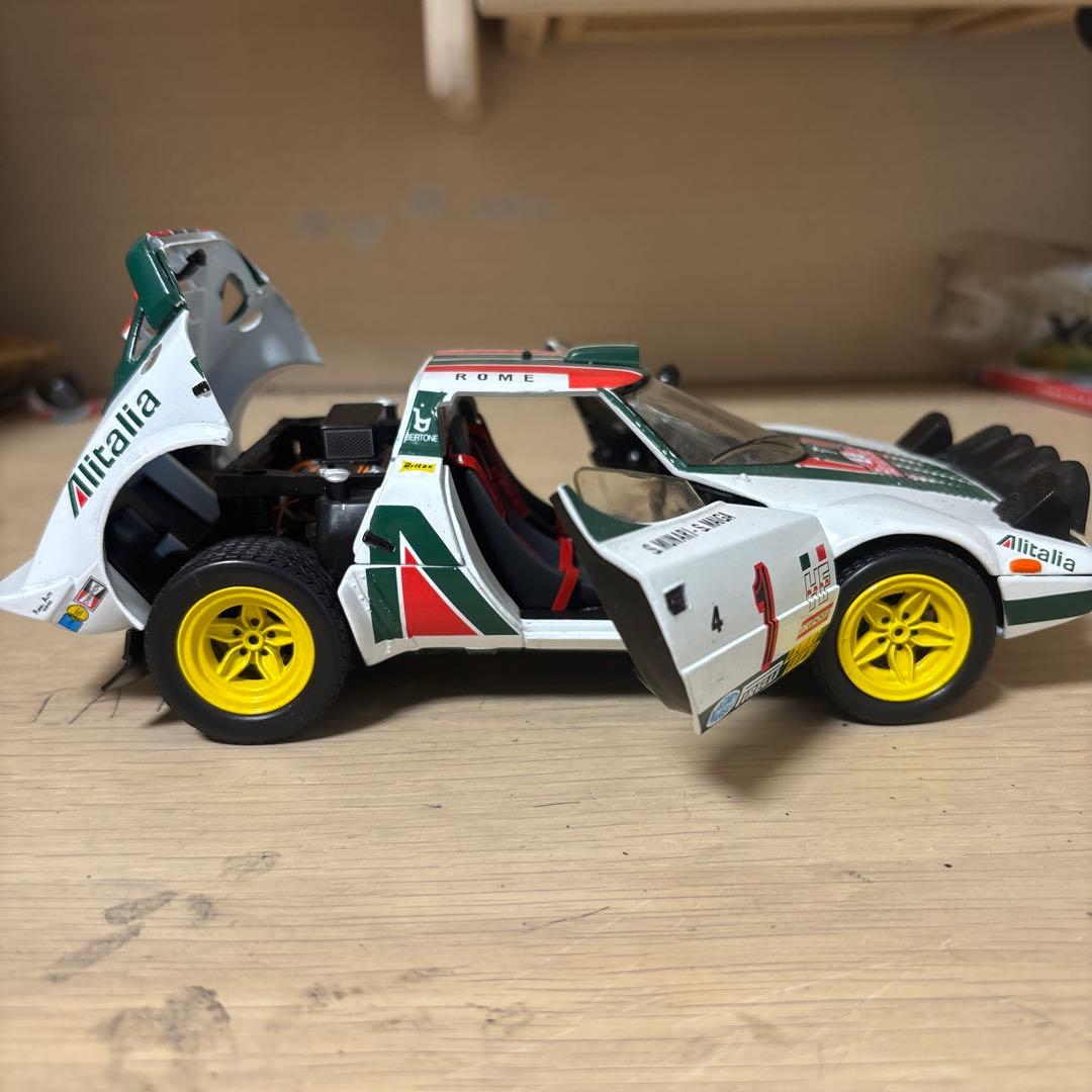 Lancia ストラトス037 Rally ミニカー