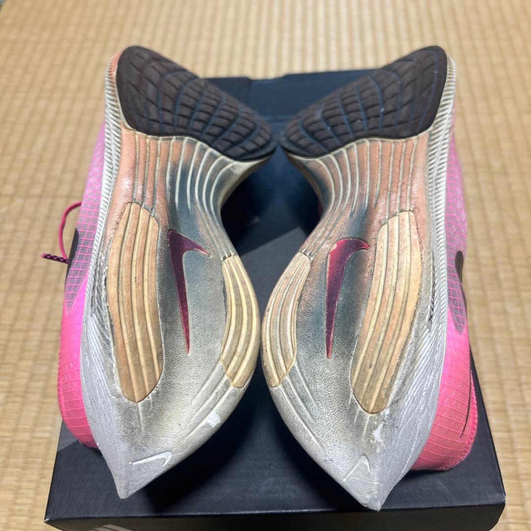 09.00063 Nike ヴィイパーフライネクスト% 27.0