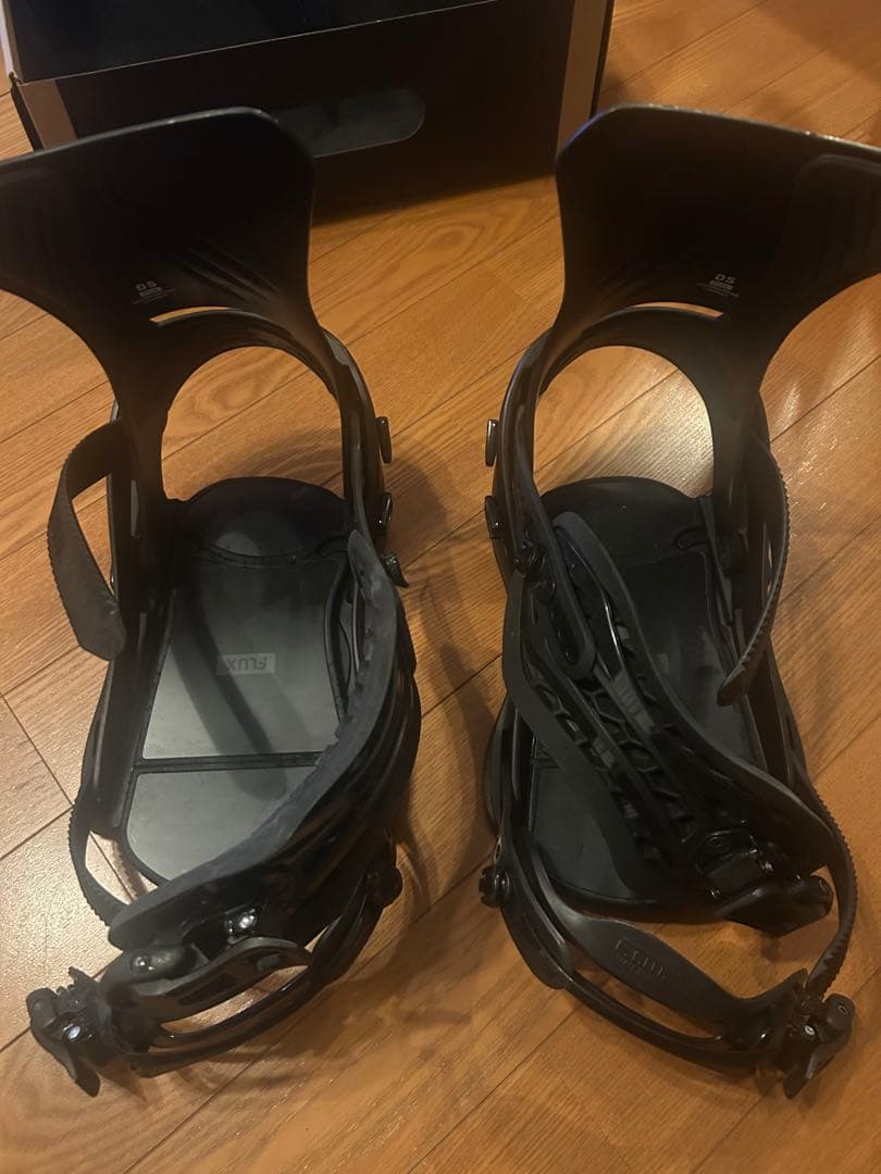 FLUX DS Mサイズ 23-24シーズンモデル