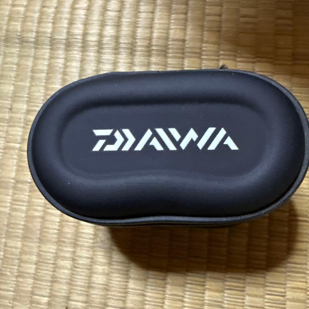 DAIWA フィッシングリール 4個セット ケース付き
