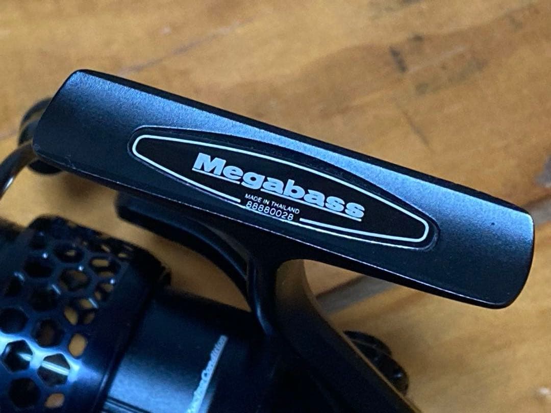 リール Megabass racingcondition 256