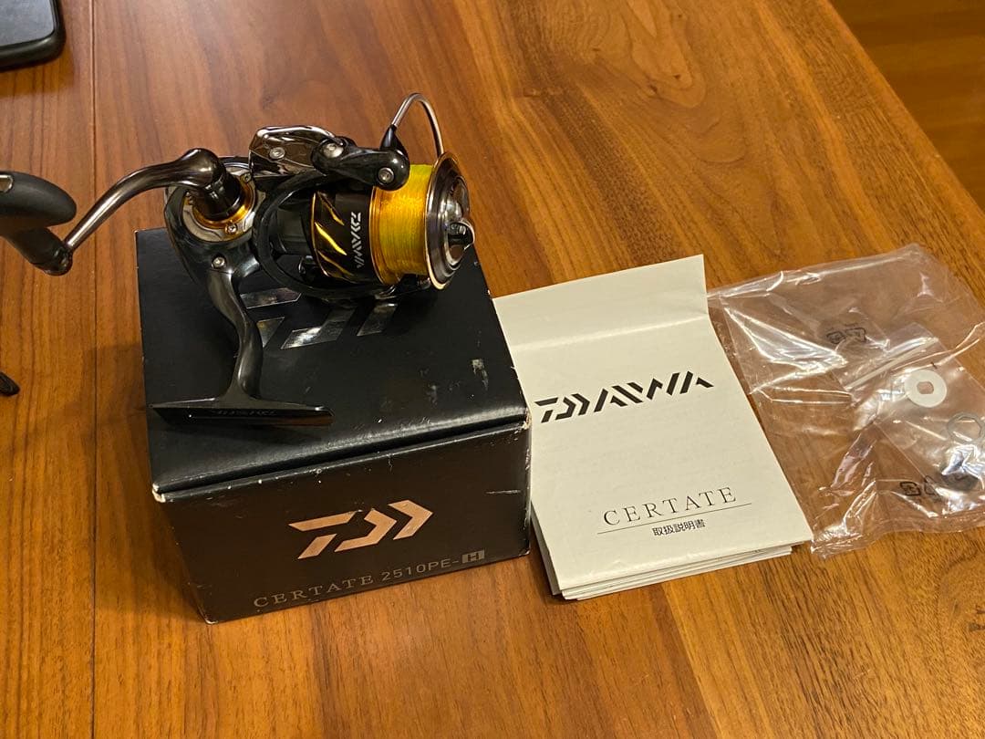 Daiwa Certate 13セルテート　2510PE-Hスピニングリール