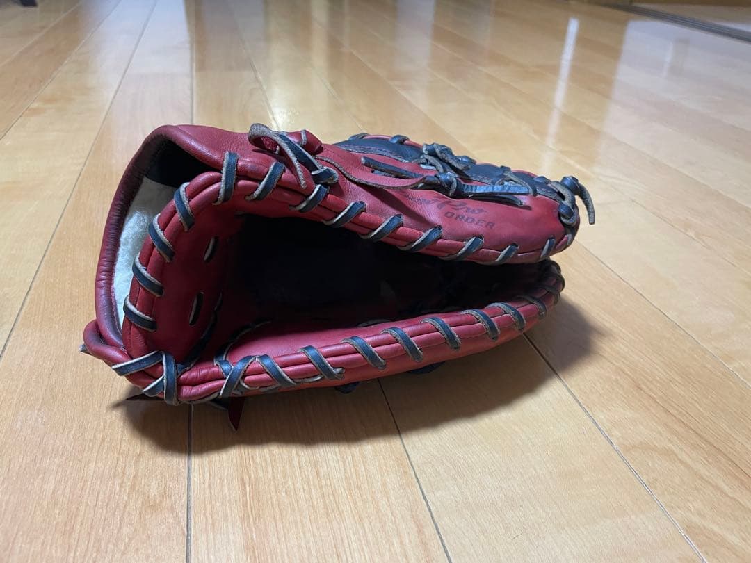 ミズノプロ 軟式ファーストミット　赤黒