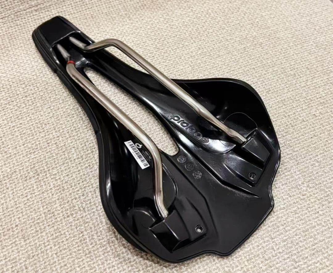 Prologo SCRATCH M5 PAS Tiroxレール サドル 新品
