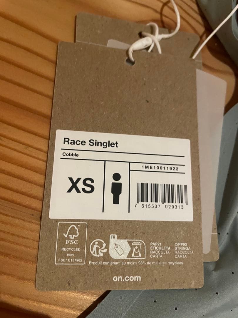 On ランニング　レース　シングレット　XS 新品未使用