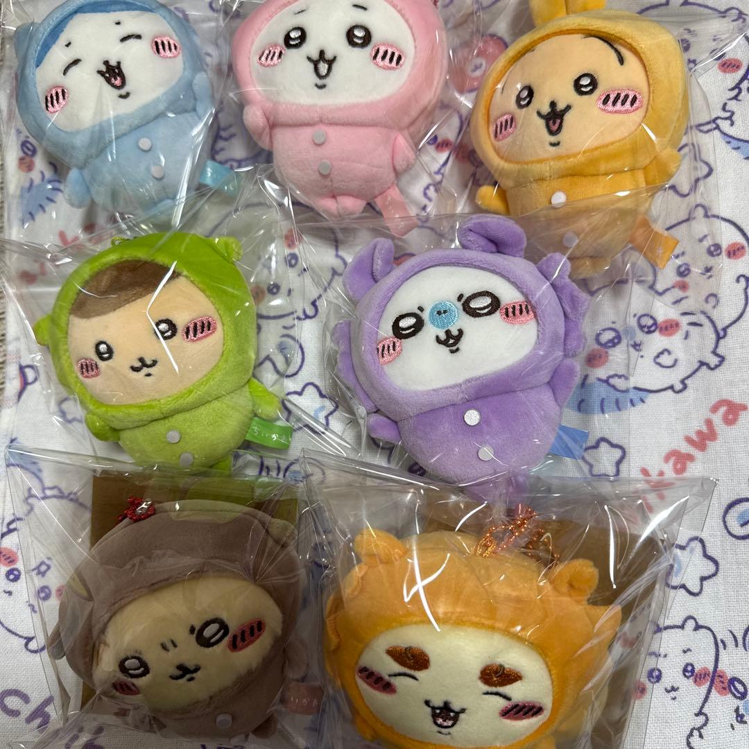 ちいかわ　パジャマパーティーズなぶちミニマスコット　ちいかわ　ハチワレ　うさぎ