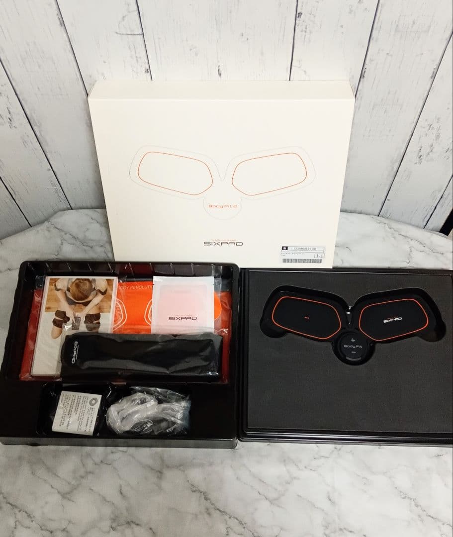 【新品未使用】SIXPAD シックスパッド ボディフィット2