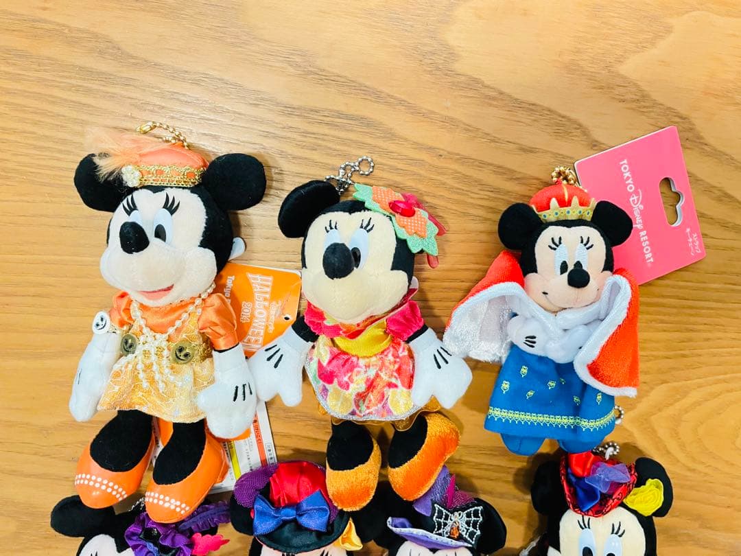 ディズニー ぬいぐるみバッジ ミニー ハロウィン