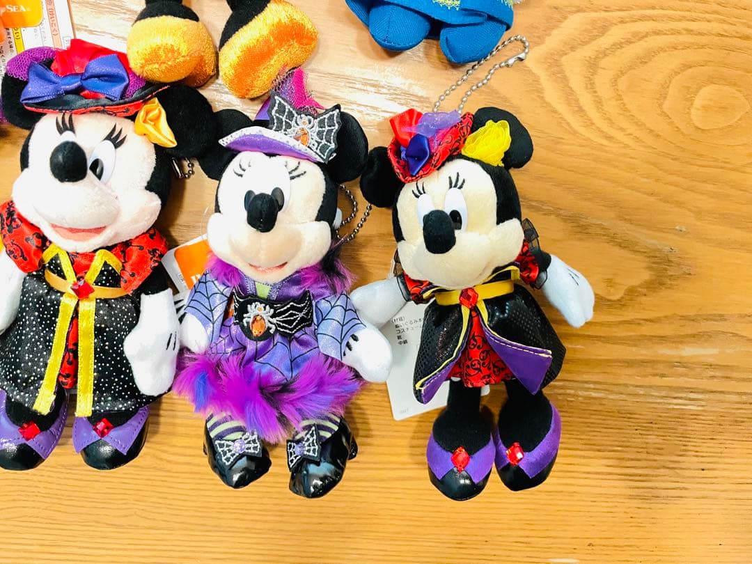ディズニー ぬいぐるみバッジ ミニー ハロウィン