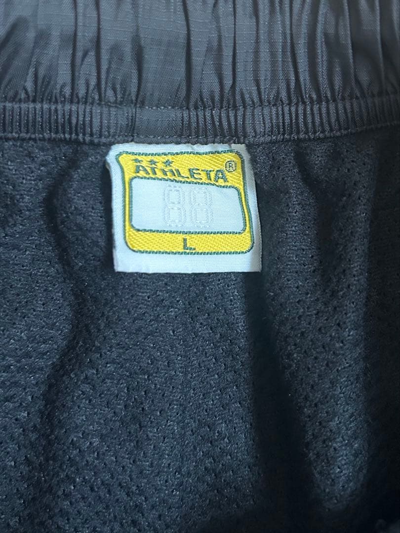 ATHLETA ピステ・ウィンドブレーカー上下セット Lサイズ 美品