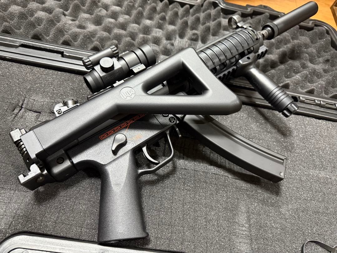 超美品 東京マルイ MP5 電動ガン ABS樹脂製