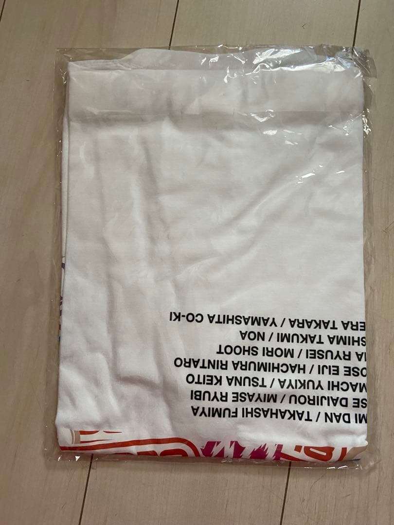 8LOOM　君の花になる　グッズ　Tシャツ Mサイズ