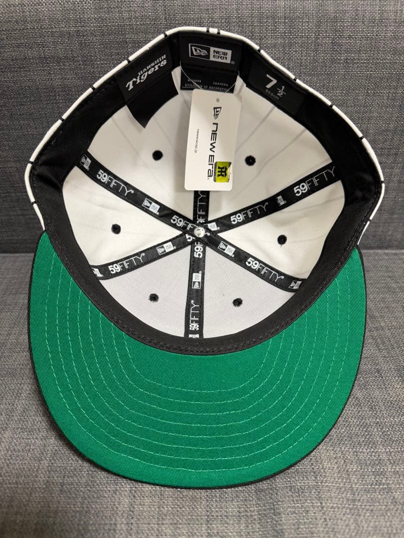 【59FIFTY】 HANTIG PINSTRIPE WHITE BLACK