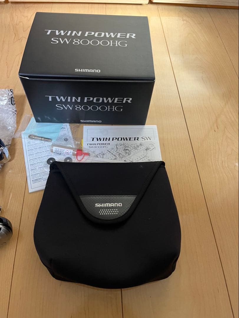 値下げ中SHIMANO TWIN POWER SW8000HG スピニングリール