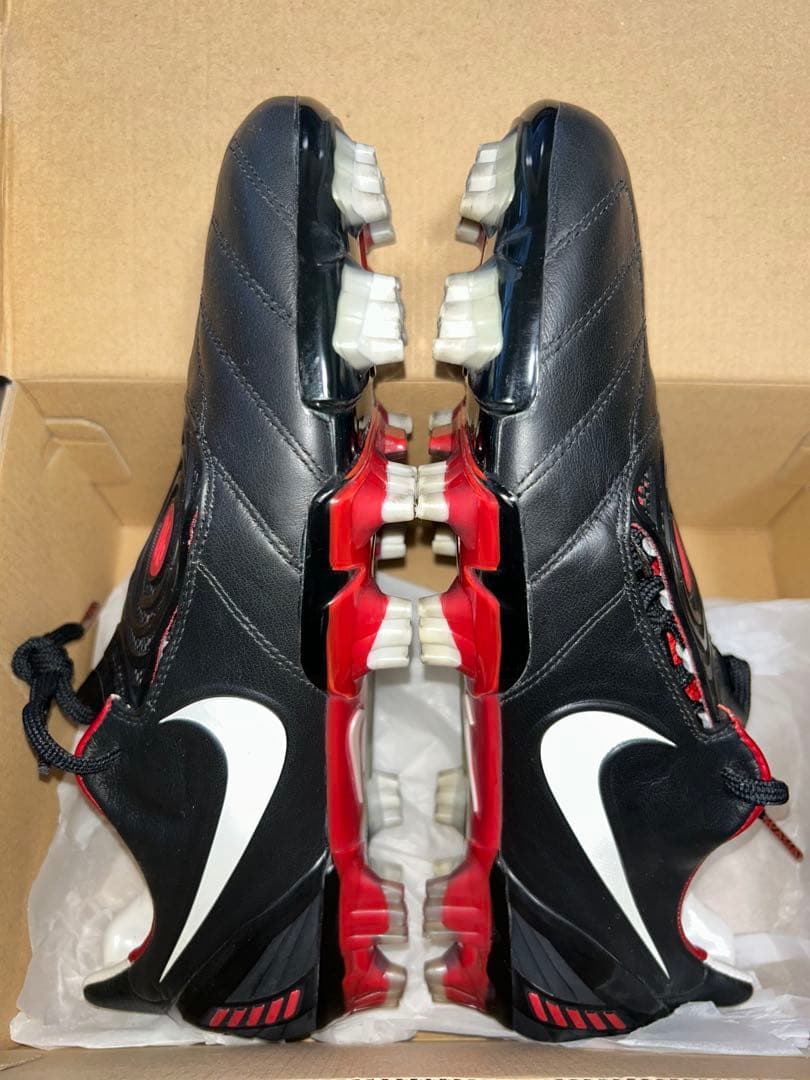 ナイキ サッカースパイク T90 レーザー2 FG 28cm