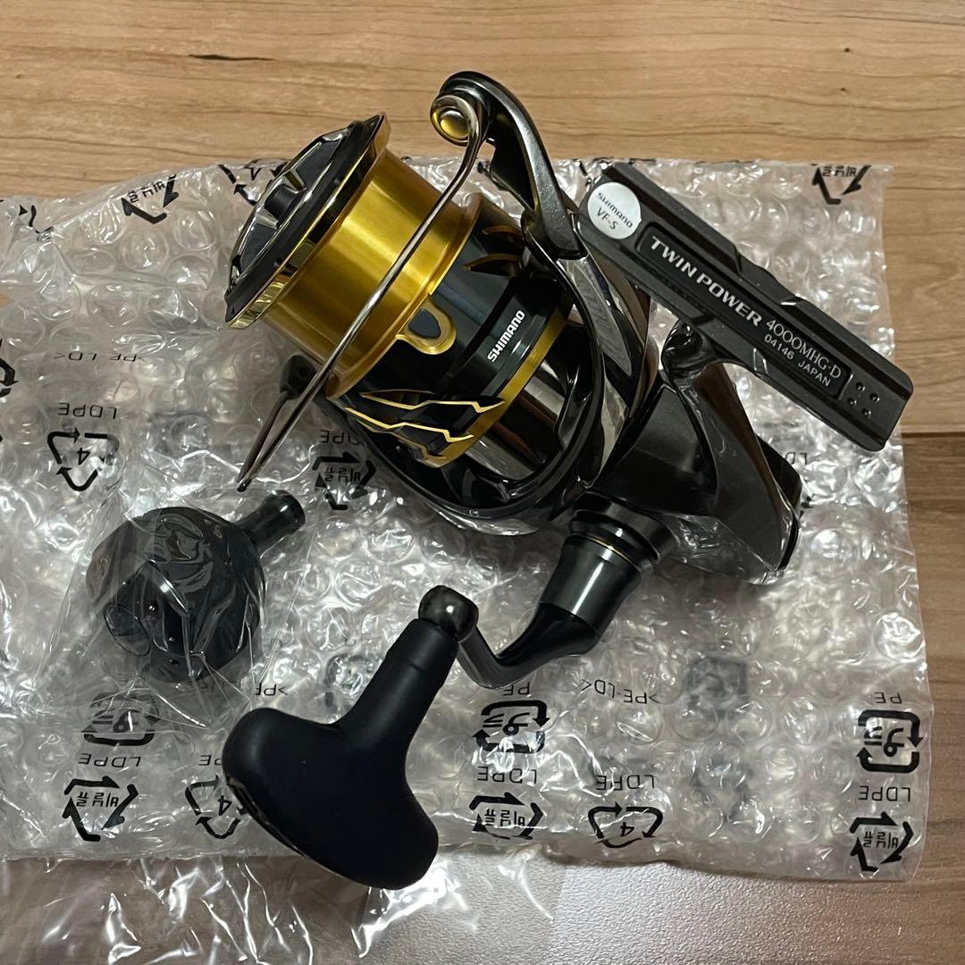 SHIMANO TWIN POWER 4000MHG スピニングリール　ノブ付き