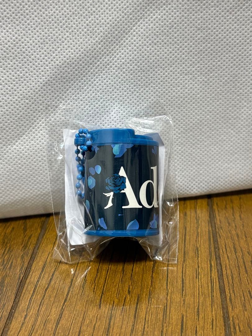Ado よだか　VIP特典　スノードーム　ブローチ　ライブ限定ガチャガチャ品