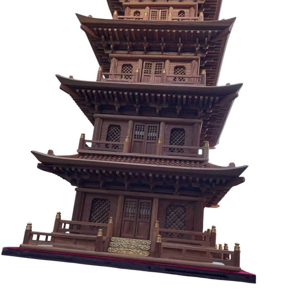 【美品】木製模型 法隆寺 置物 飾り物 細密木彫 美術品 オブジェ 五重の塔