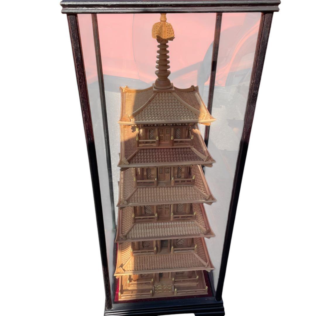【美品】木製模型 法隆寺 置物 飾り物 細密木彫 美術品 オブジェ 五重の塔