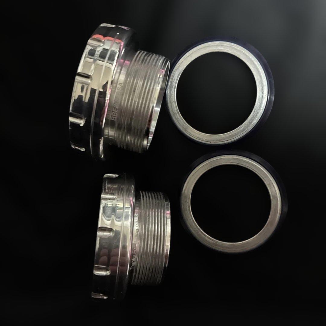 p*p様 WHITE INDUSTRIES BSA bottom bracket