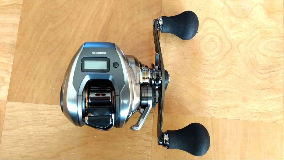 シマノ　24 バルケッタプレミアム 　150DH(右）