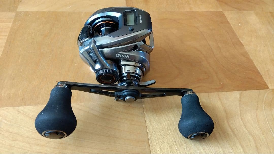 シマノ　24 バルケッタプレミアム 　150DH(右）