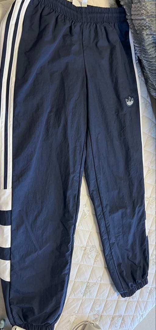 【未使用/即日発送】adidasoriginals　パンツ※値下げ不可