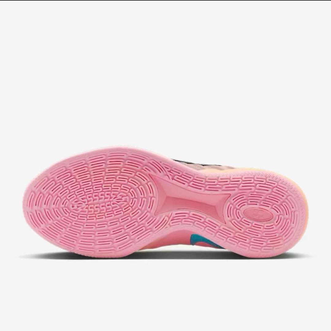 【新品未使用】NIKE SABRINA 3 サブリナ3 EP たく