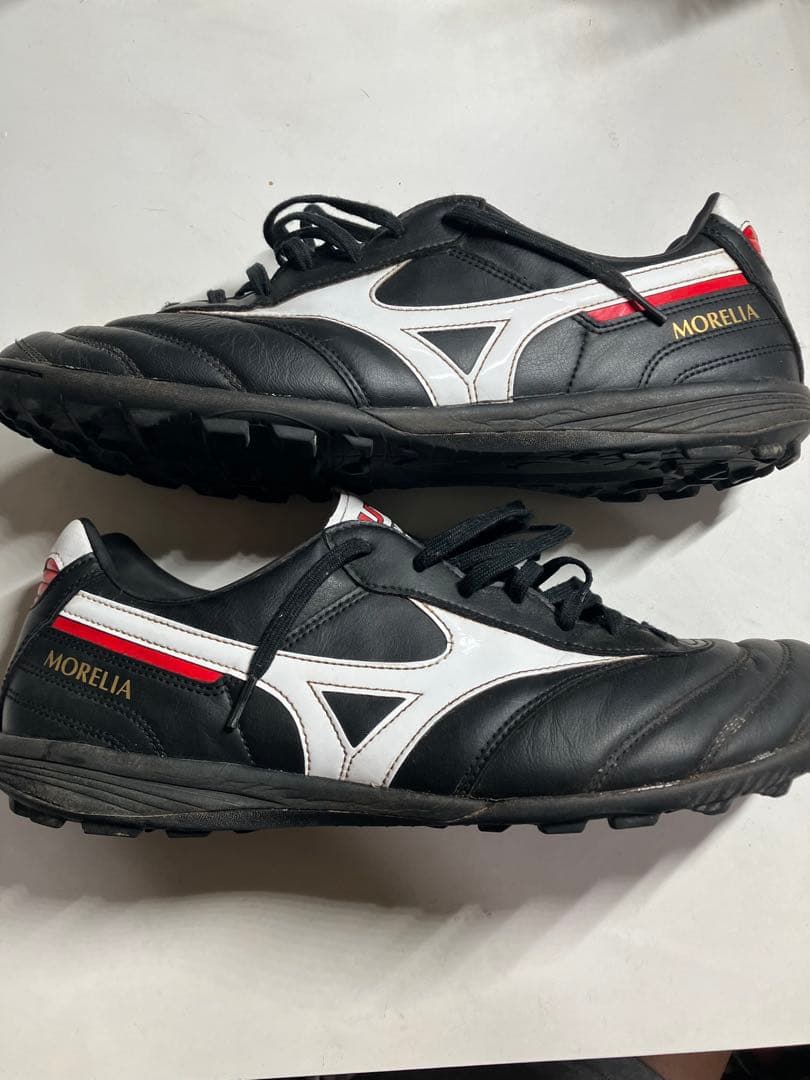 Mizuno Morelia サッカーシューズ ブラック/ホワイト/レッド