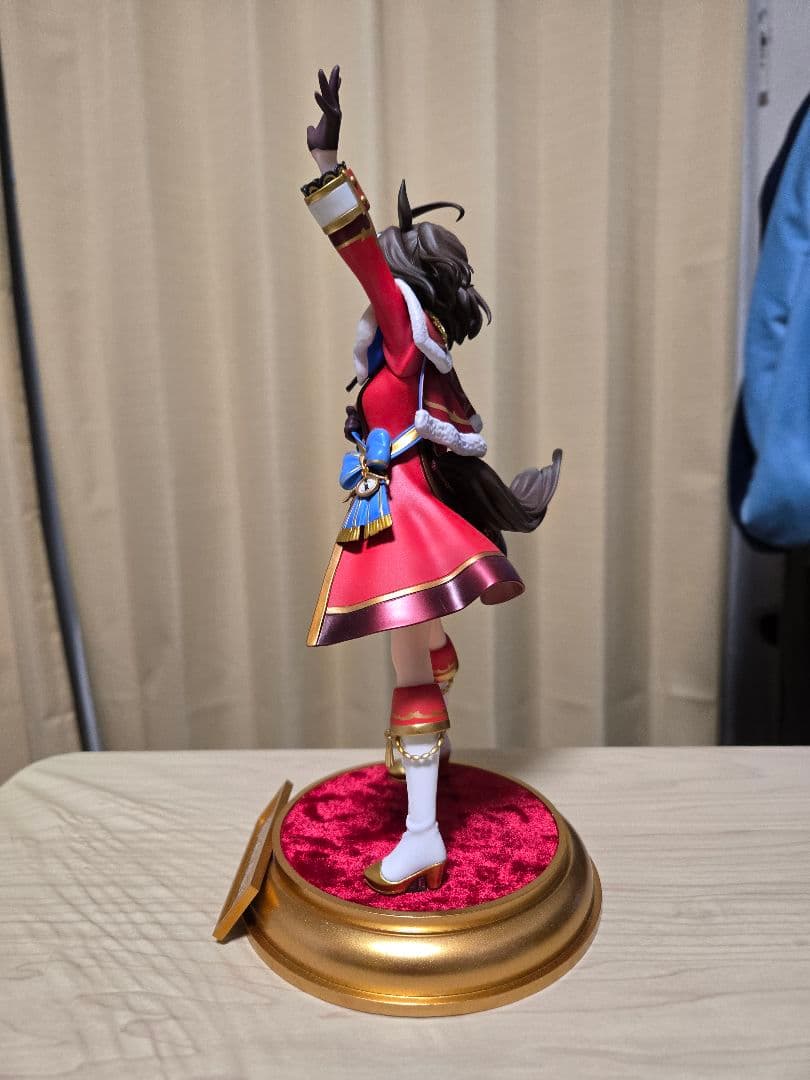 ウマ娘　キタサンブラック フィギュア