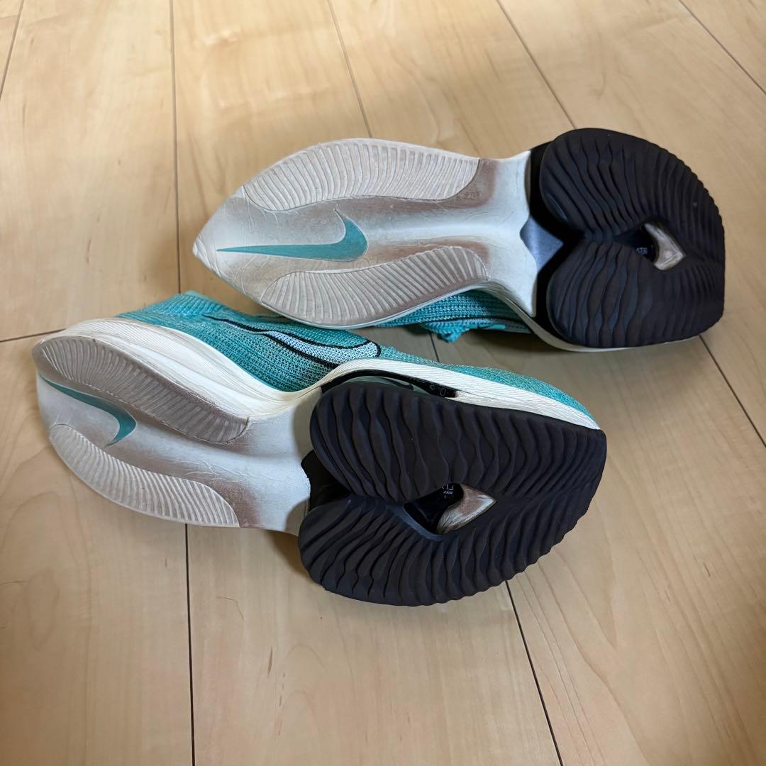 ナイキ NIKE エアズームアルファフライネクスト% 初代
