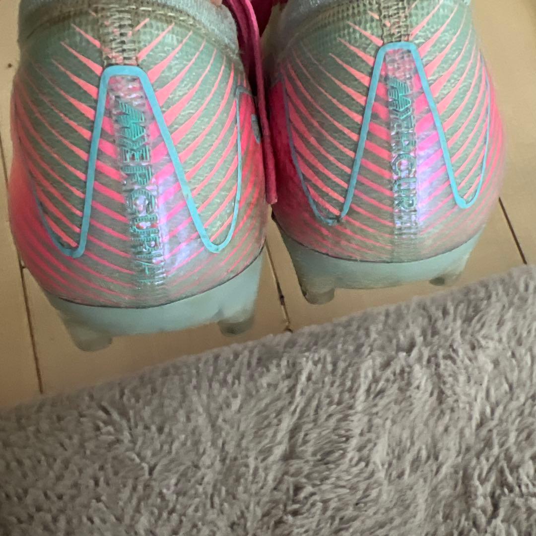 NIKEマーキュリアル