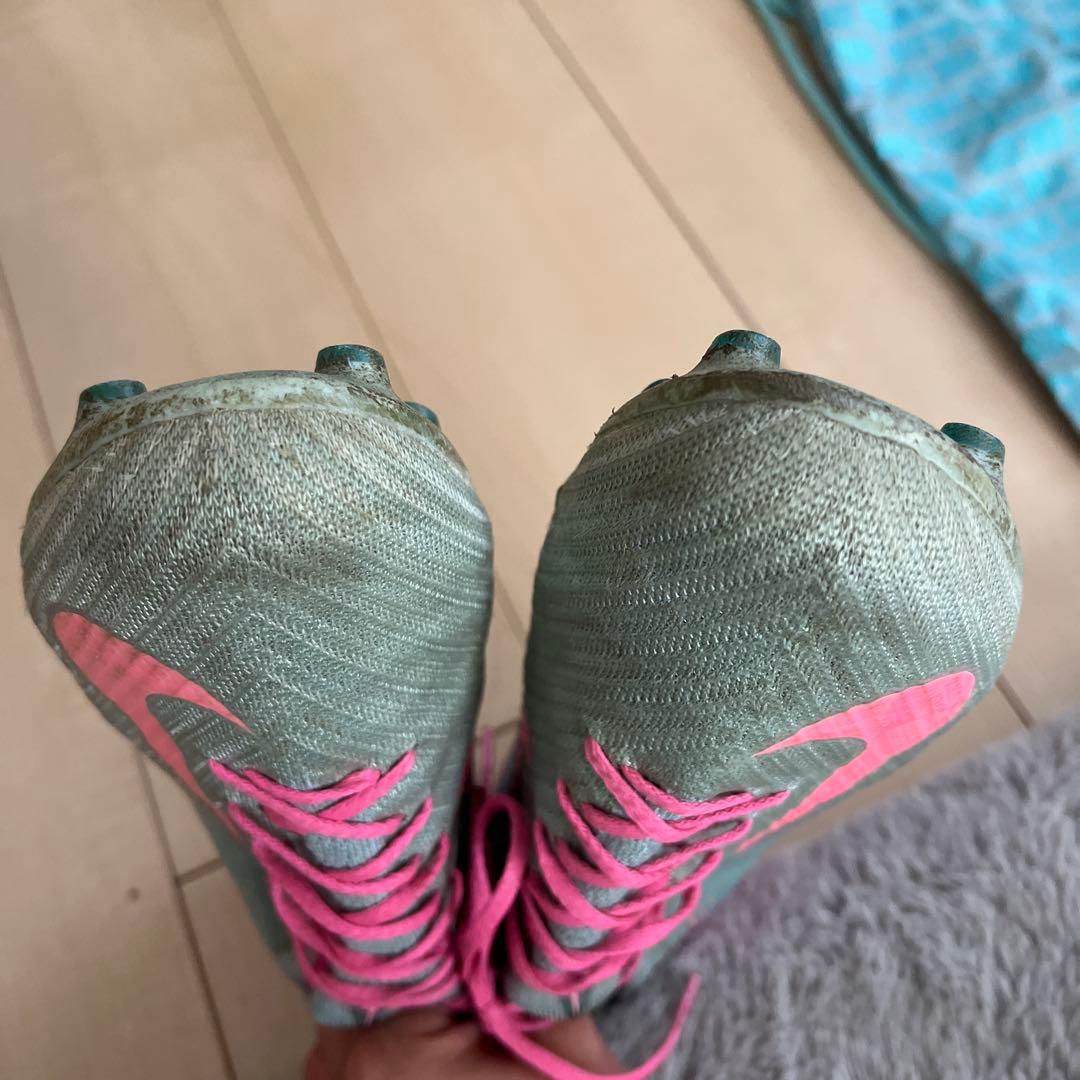 NIKEマーキュリアル