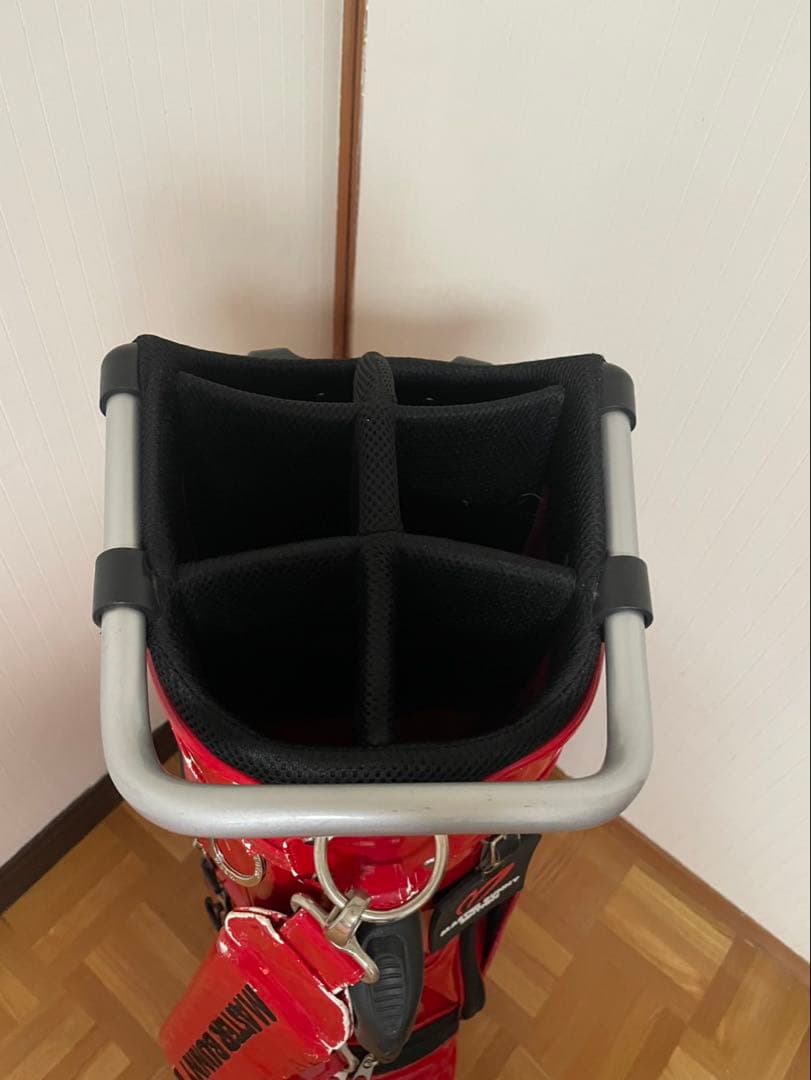 マスターバニー 赤 キャディバッグ