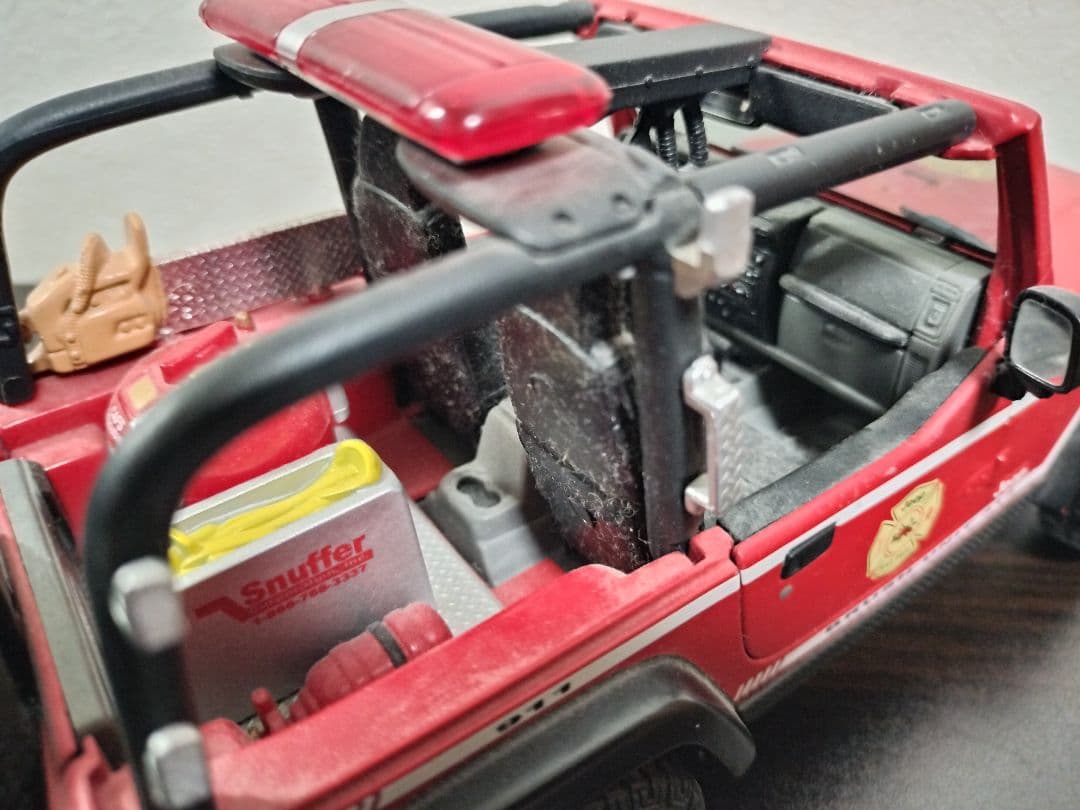 【Jeep】 wrangler rubicon 1/18 maisto製