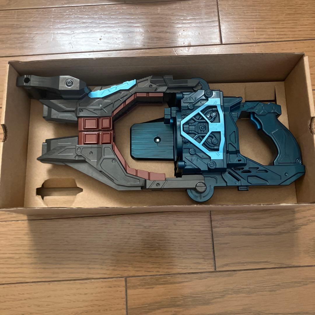 ヴァレンバスター　仮面ライダー　ガヴ　ガブ　ヴァレン　バレン　ゼッツ　ヴラム