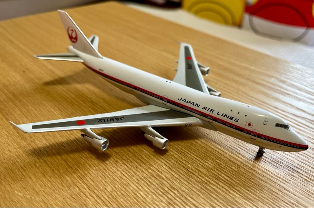 1/400 日本航空 JAL B747￼-100 JA8112