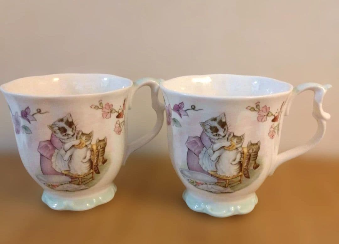 ビアトリクスポッター 　トムキトン マグカップ2プレート1ミルクカップ1　セット