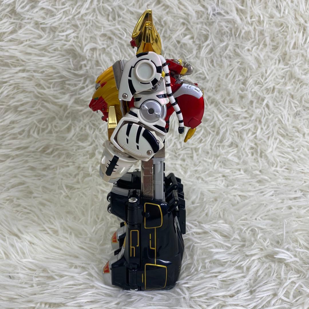 百獣戦隊ガオレンジャー　DX百獣合体ガオキング　超合金