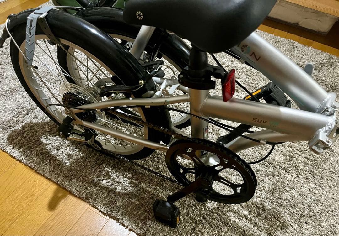 【ほぼ未使用】 DAHON SUV06 ミニベロ 折りたたみ自転車 シルバー