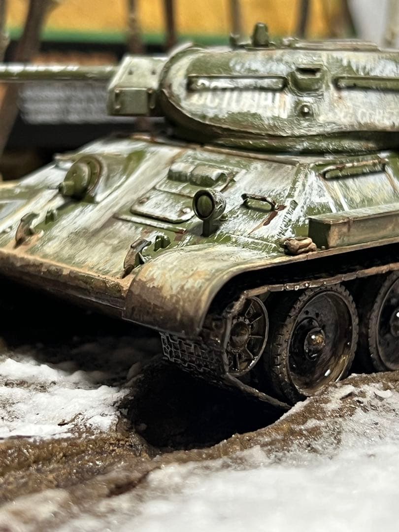 タミヤ1/48 T-34/76 ソ連戦車 ジオラマ仕立て